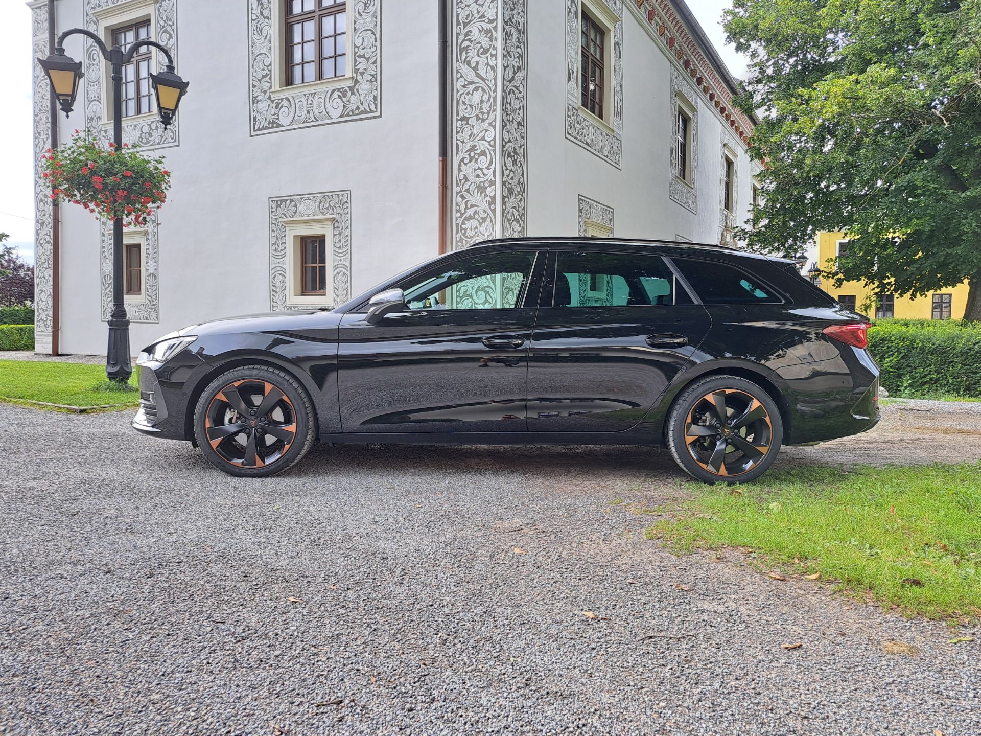 CUPRA3