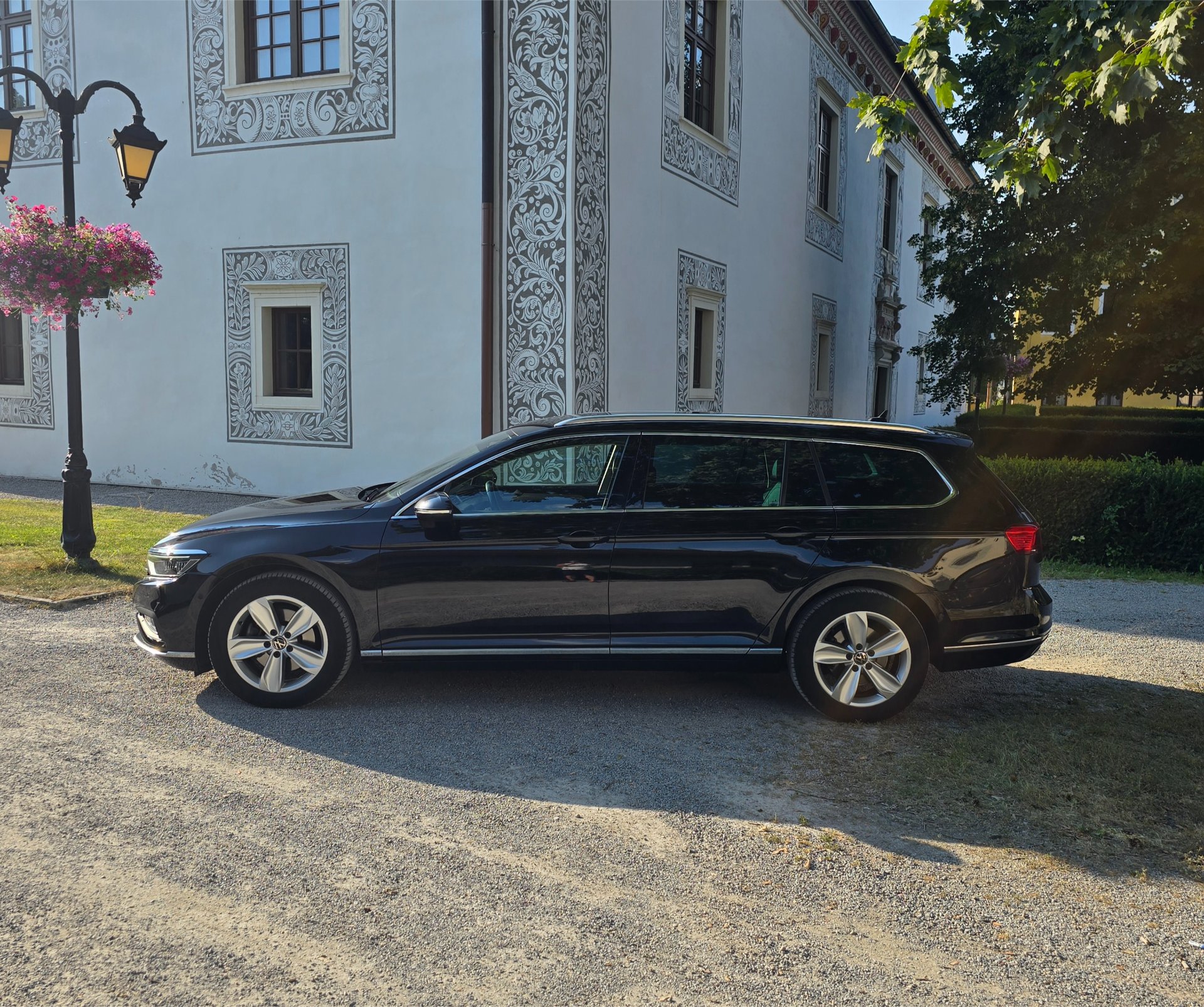 VW PASSAT CIERNY (5)
