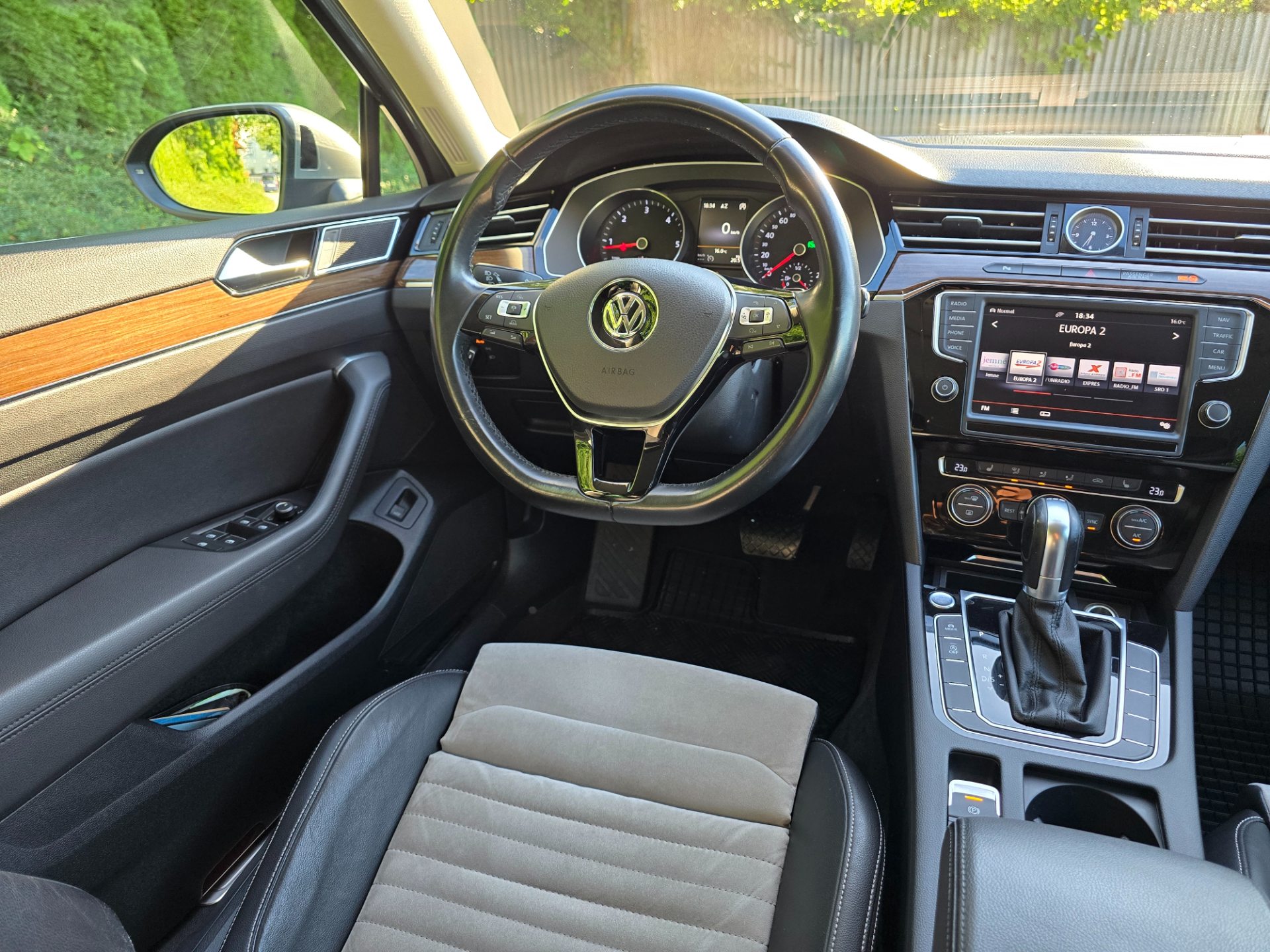 VW PASSAT COMBI (8)