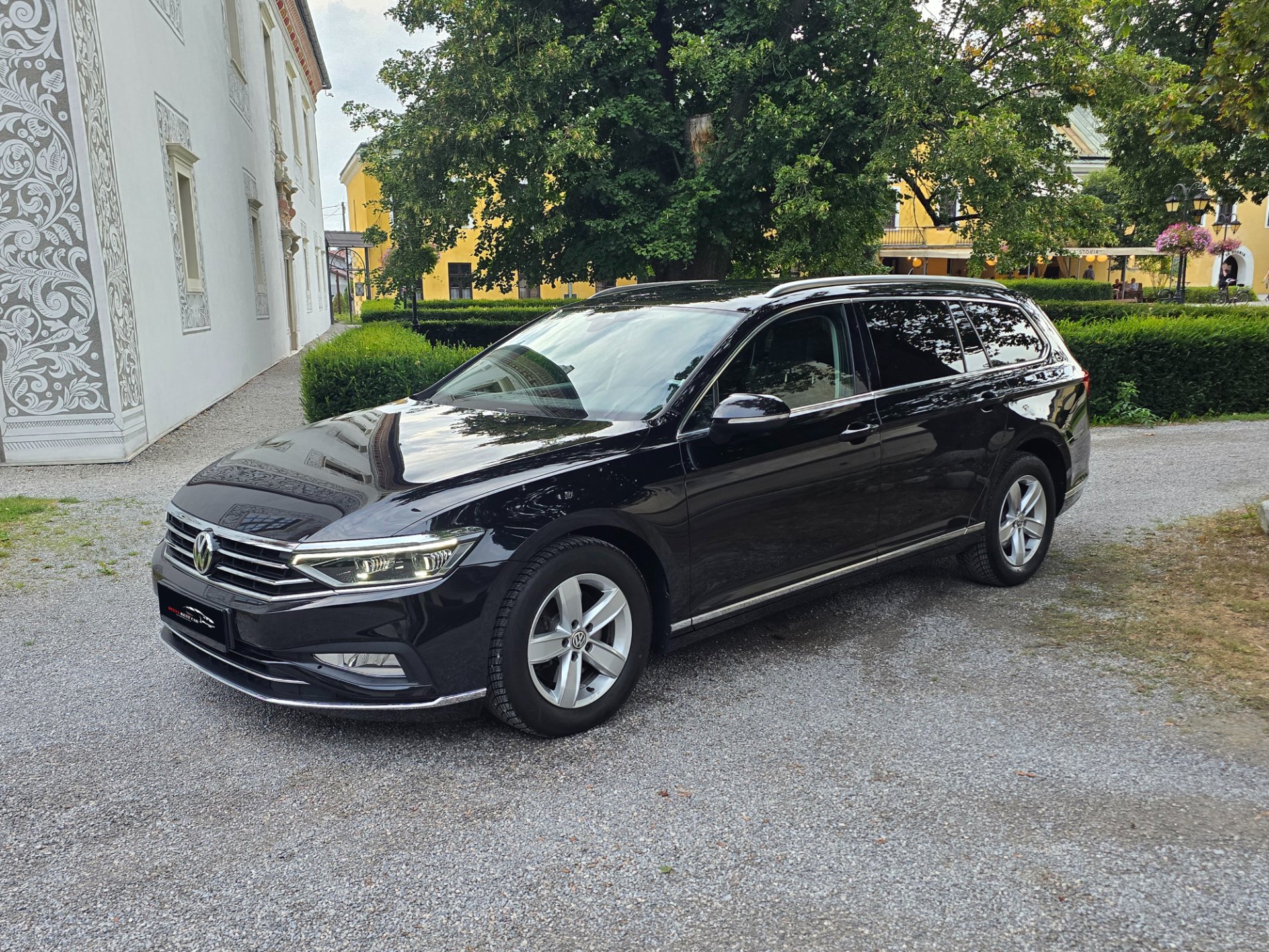 passat-cierny-X (1)
