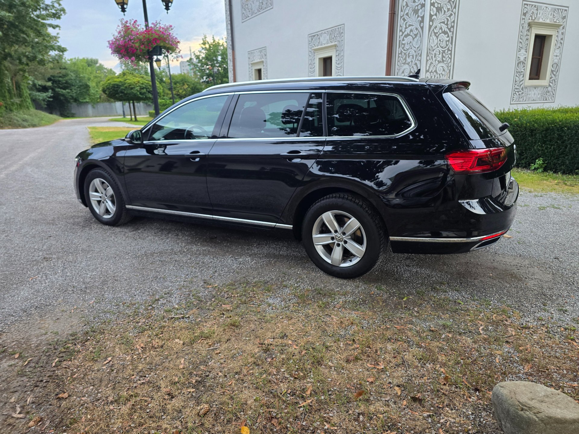 passat-cierny-X (6)